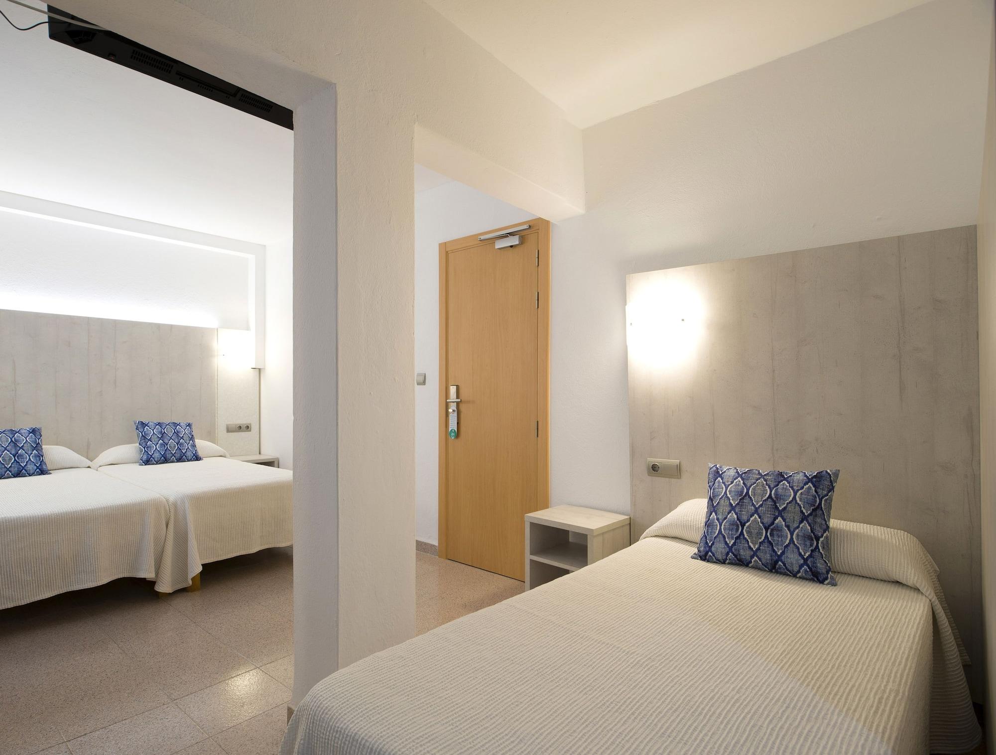Hostal Roca Σαν Αντόνιο Εξωτερικό φωτογραφία